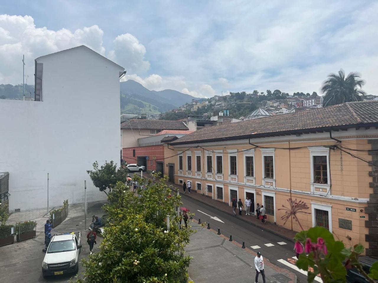 Casa Colonial Quito Hotel ภายนอก รูปภาพ
